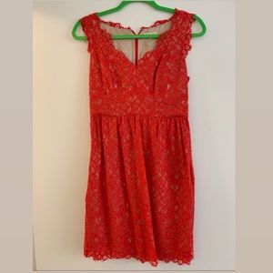 Shoshanna vneck lace dress